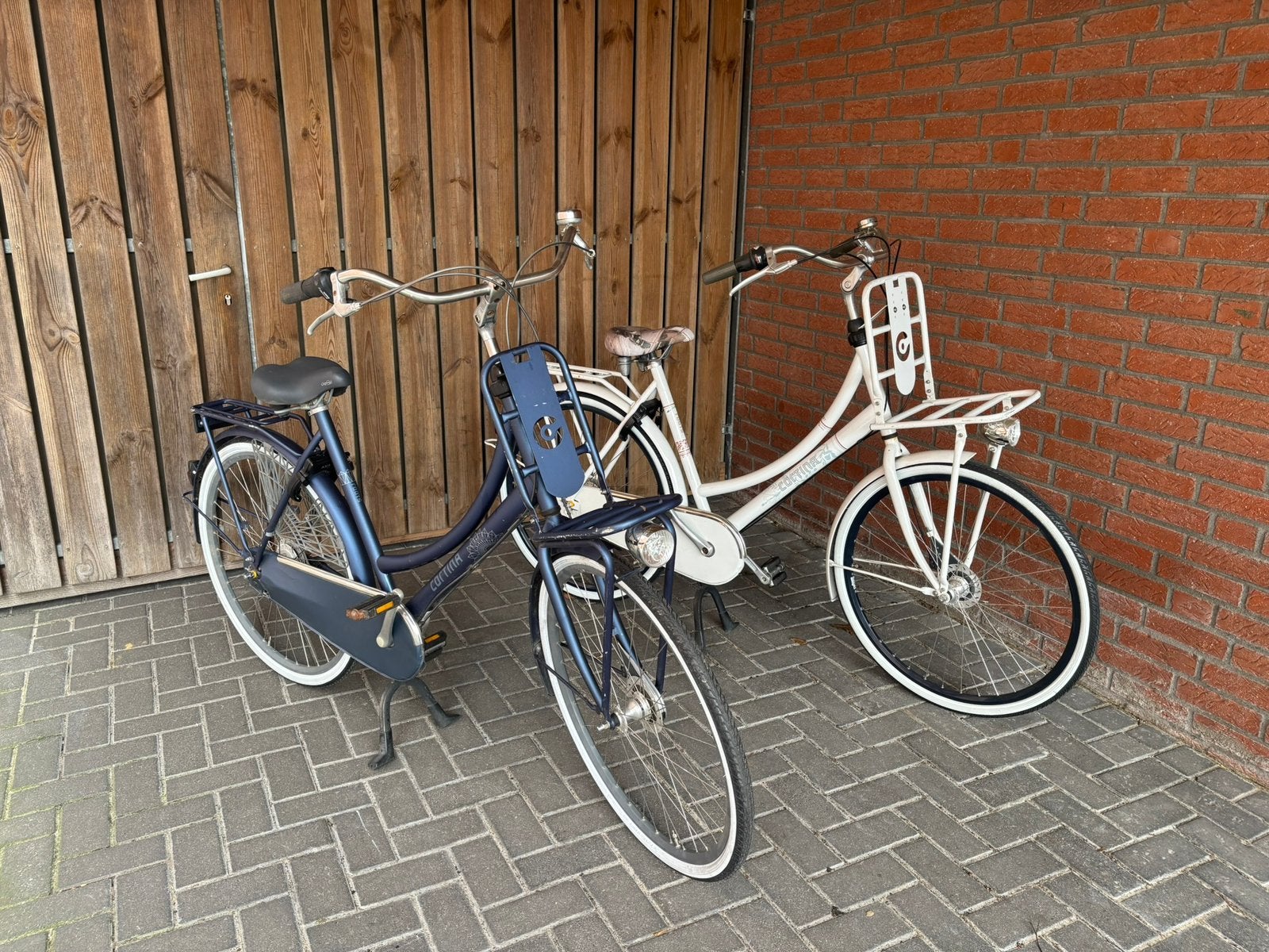 2x 28 inch | cortina roots | H57 | zie omschrijving, Versnellingen, 56 cm of meer, Zo goed als nieuw, Ophalen