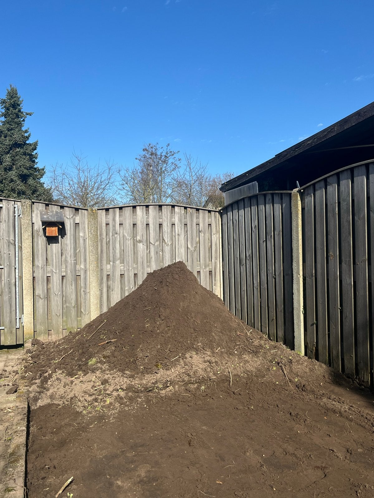 Tuinaarde  - Ideaal om vijver dicht te storten, Tuin en Terras, Zand, Gebruikt, Ophoogzand, Ophalen