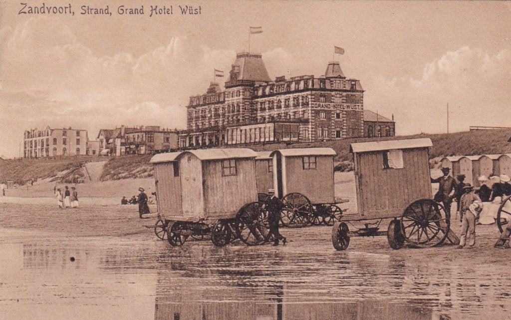Zandvoort, Strand, Grand Hotel Wüst - Oude Ansichtkaart, Ophalen of Verzenden, Voor 1920, Ongelopen, Noord-Holland