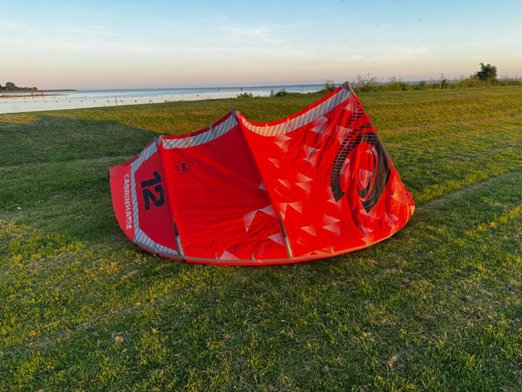 Cabrinha Switchblade 12m met Recoil Bar - Goede staat, Gebruikt, Bar, Geen board, Ophalen of Verzenden