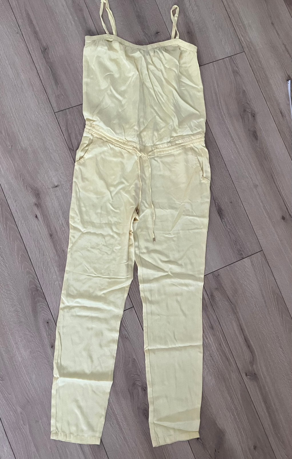 Expresso jumpsuit s/36, Kleding | Dames, Jumpsuits, Ophalen of Verzenden, Nieuw, Maat 36 (S), Geel