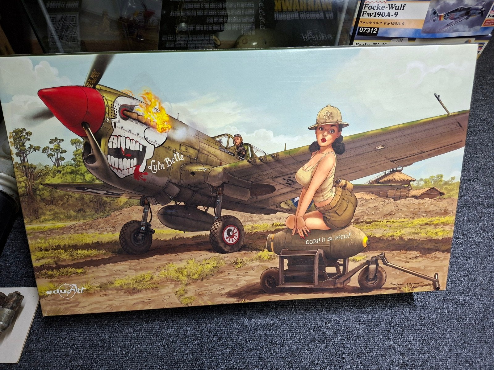 1/32 Eduard P-40 Warhawk 'Lulu Belle' modelbouwkit, Verzenden