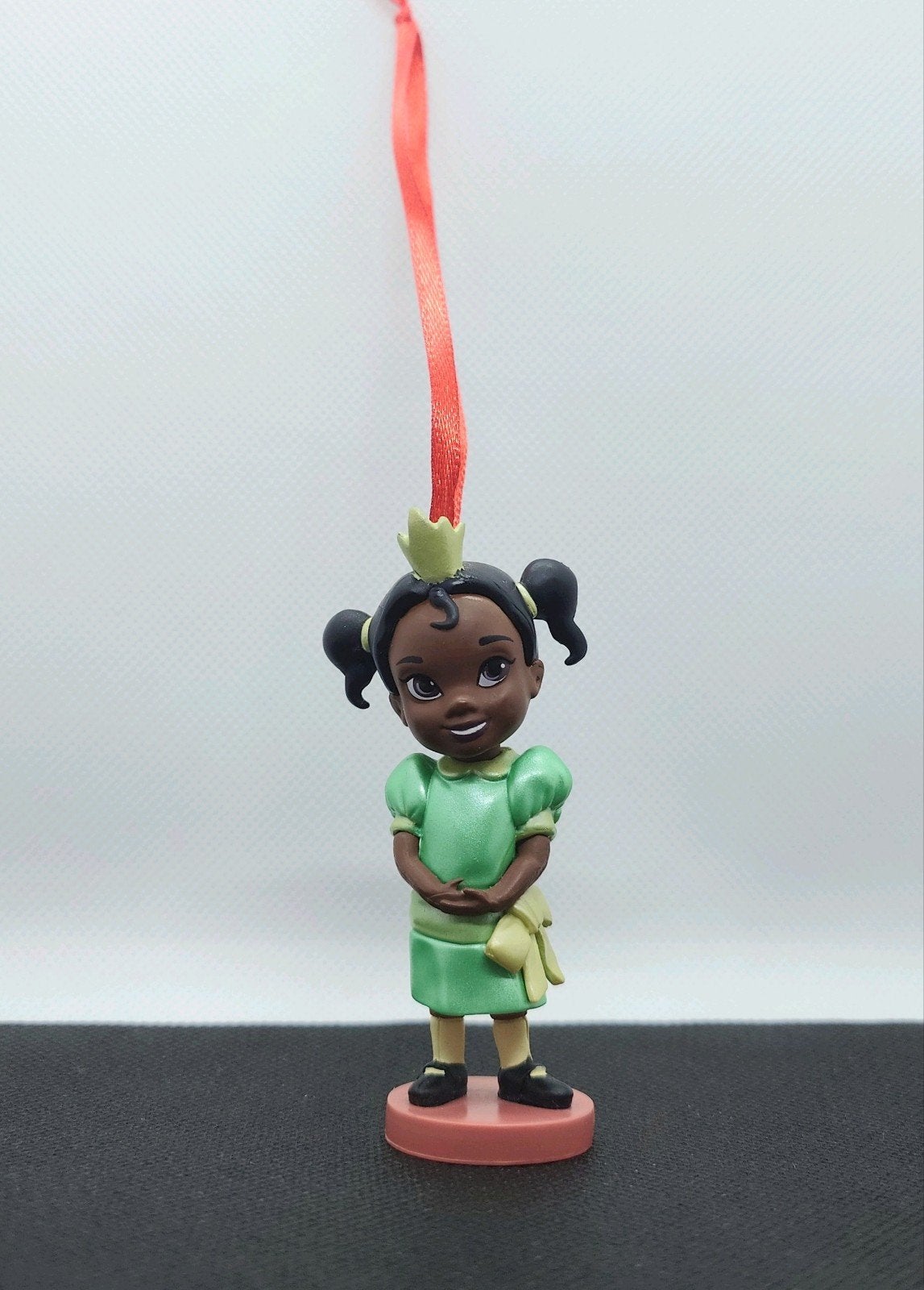 Disney Animator Tiana kerst ornament hanger kerstbal, Ophalen of Verzenden, Nieuw