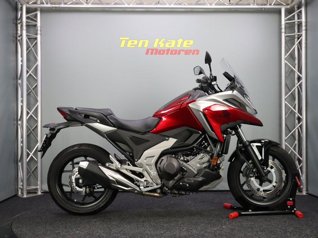 Honda NC 750 X DCT, Motoren, 745 cc, Bedrijf, Meer dan 35 kW, Toermotor