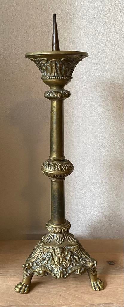 Antieke bronzen kandelaar, Antiek en Kunst, Antiek | Kandelaars, Ophalen of Verzenden, Koper of Brons