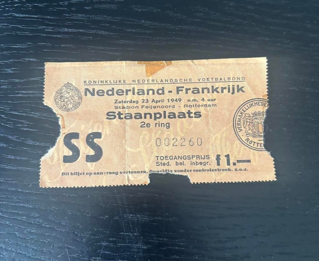 Nederland - Frankrijk Voetbal Ticket 23-04-1949, Ophalen of Verzenden, Overige binnenlandse clubs, Overige typen