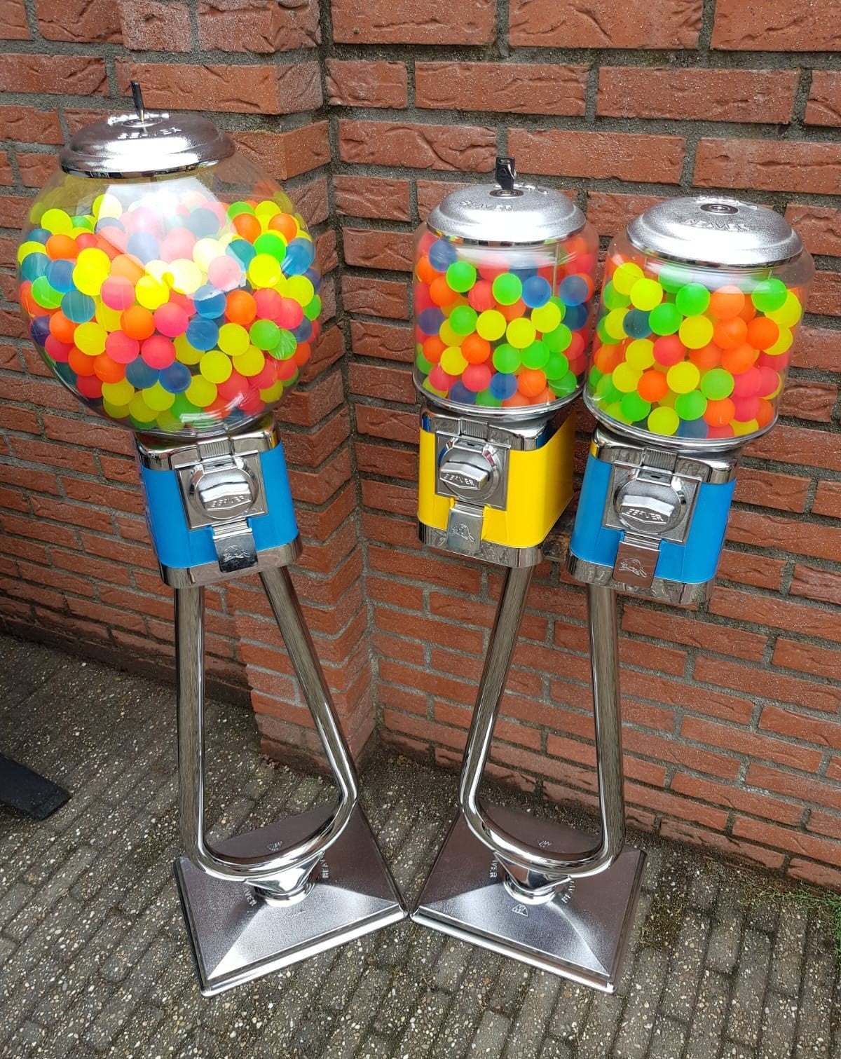 FIFTIES SIXTIES BEAVER CAPSULE OF KAUWGOMBALLEN AUTOMATEN, Ophalen, Zo goed als nieuw