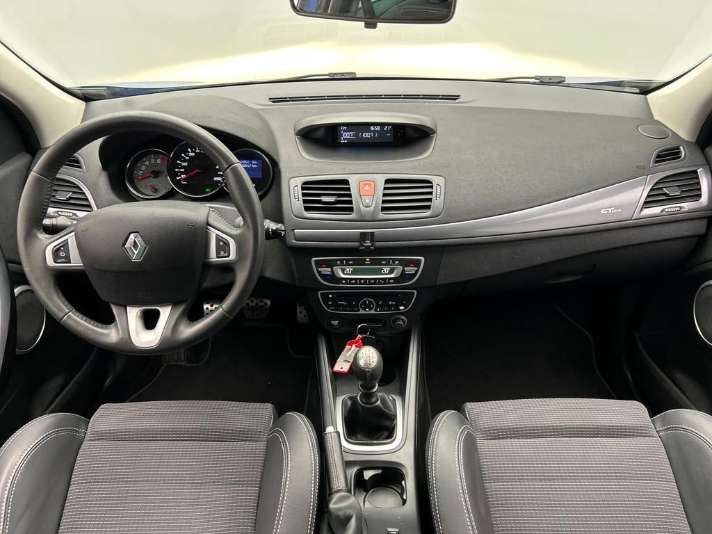 Renault Mégane Estate 1.4 TCe Privilége | GT-Line | Trekha, Voorwielaandrijving, Euro 5, 15 km/l, Gebruikt