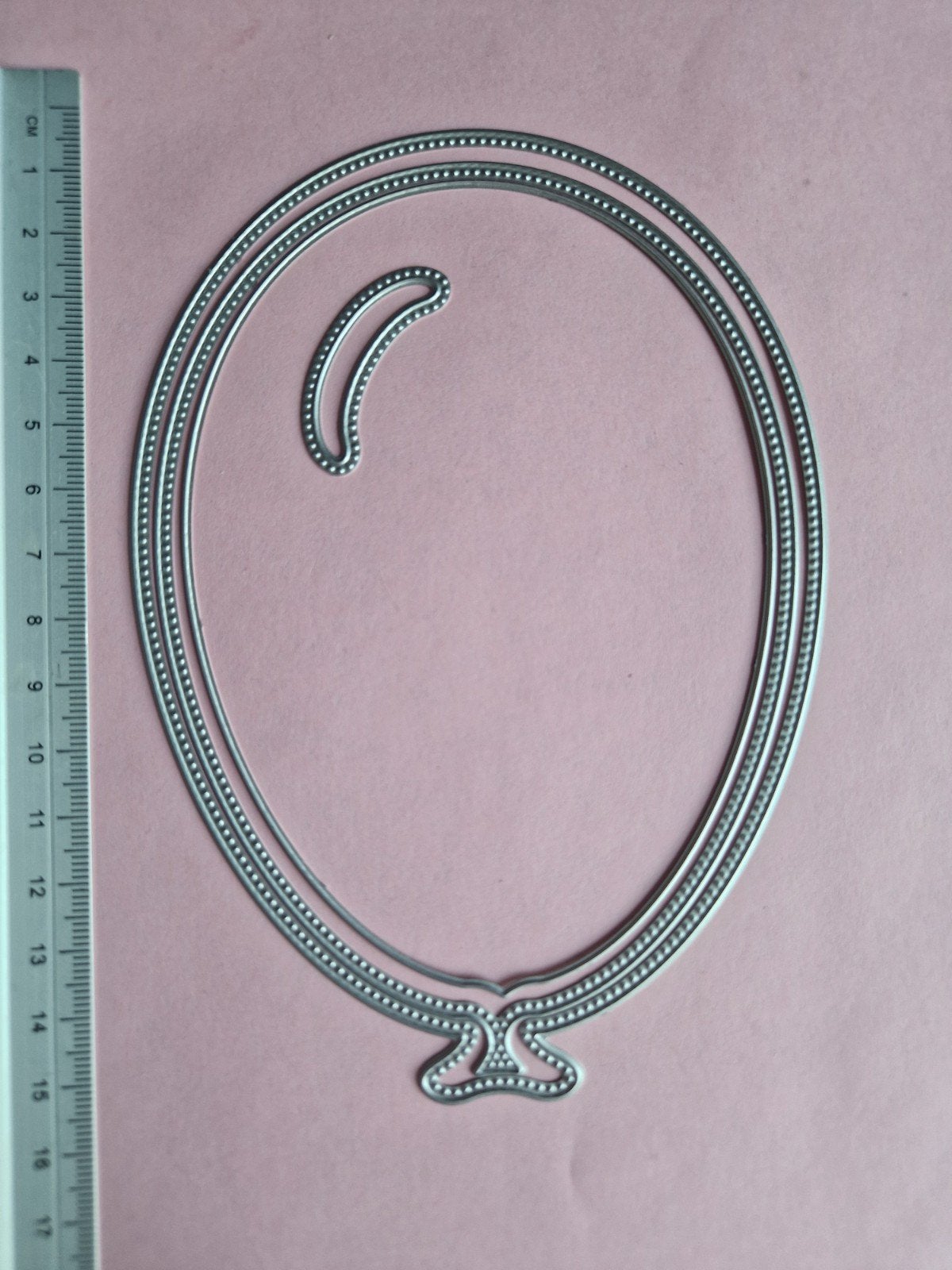 Metalen snijmal ballon - voor kaarten en scrapbooking, Hobby en Vrije tijd, Ophalen of Verzenden, Zo goed als nieuw