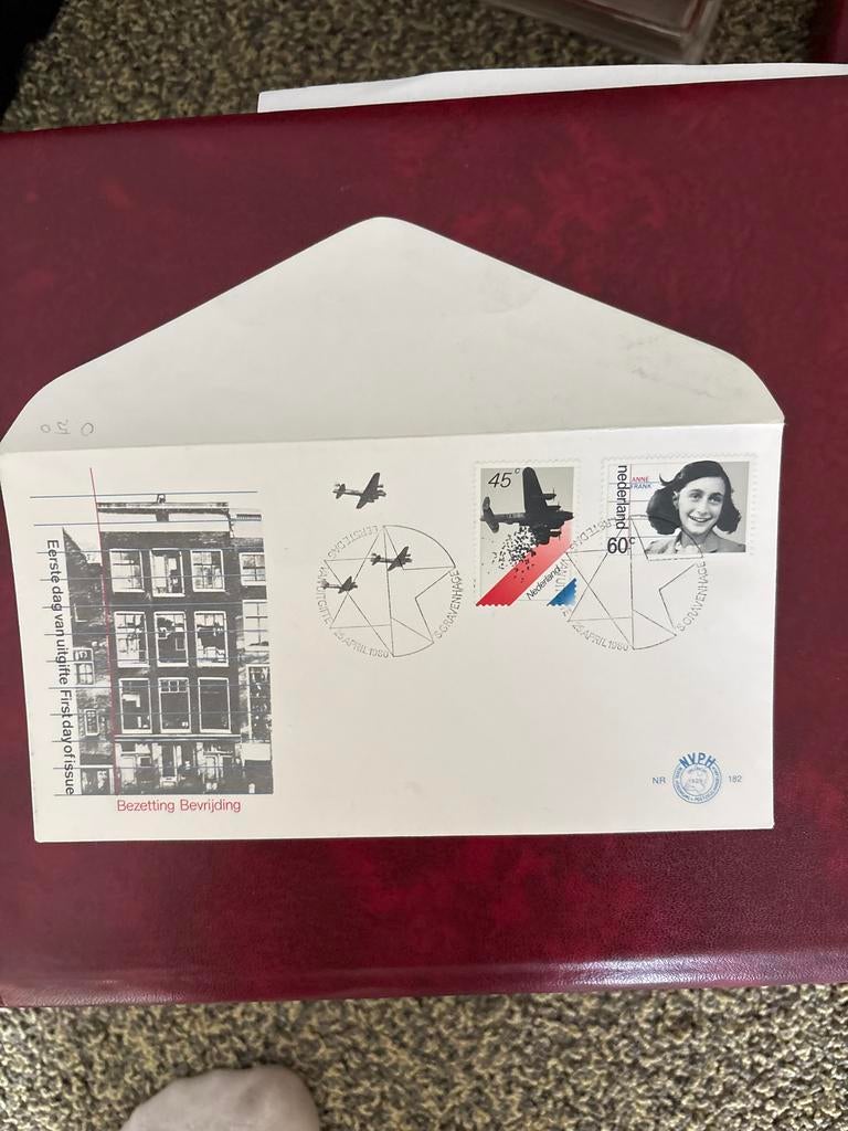 Eerste Dag Envelop Bezetting Bevrijding Anne Frank 1980, Postzegels en Munten, Postzegels | Eerstedagenveloppen, Ophalen of Verzenden