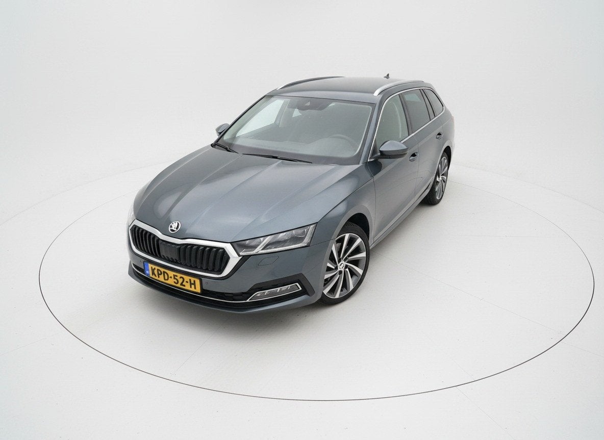 Skoda Octavia Combi 1.4 TSI iV PHEV Business Edition Plus |, 12 maanden, Stof, Gebruikt, Plug-in hybride
