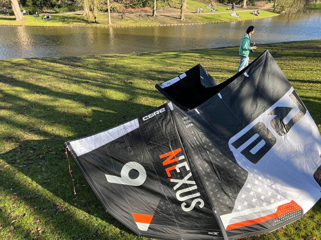 Core Nexus 4 (9m), Watersport en Boten, Kitesurfen, Geen board, Ophalen of Verzenden, Zo goed als nieuw, 9 m²