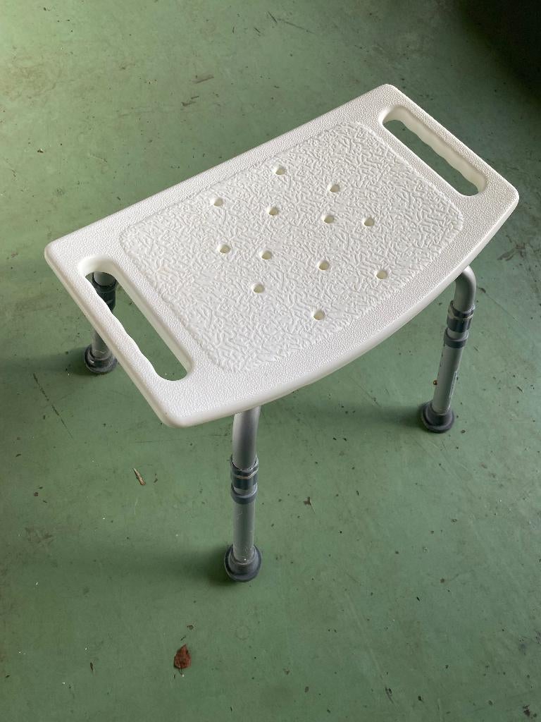 Douche zitje, Ophalen, Minder dan 50 cm, Overige typen, Zo goed als nieuw