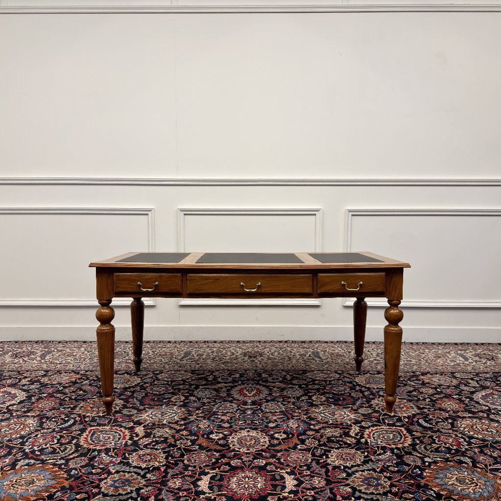 Klassiek Engels Chesterfield Schrijftafel Bureau, Antiek en Kunst, Ophalen of Verzenden