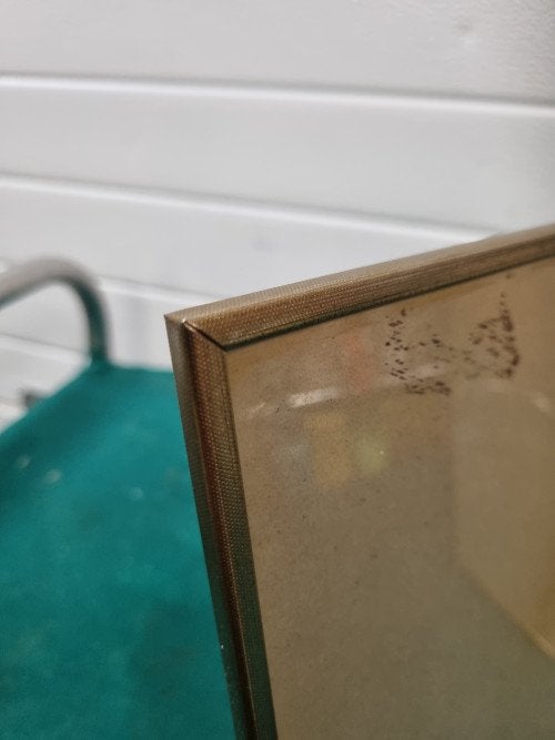 fotolijst vintage met metalen bewerkte rand, Audio, Tv en Foto, Fotografie | Fotolijsten, Ophalen of Verzenden, 'T Olde Gre-j