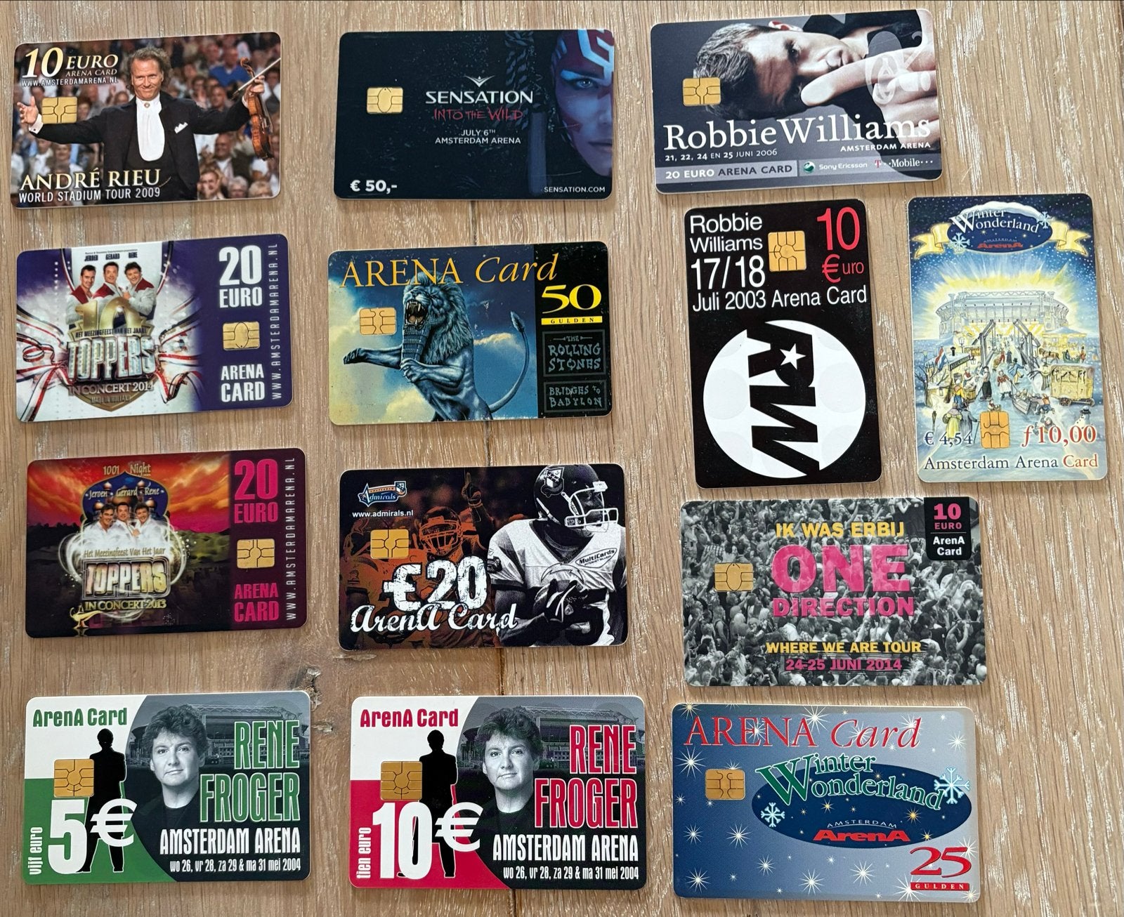 13 Arena Cards, thema concerten en speciale evenementen, Verzamelen, Verzenden