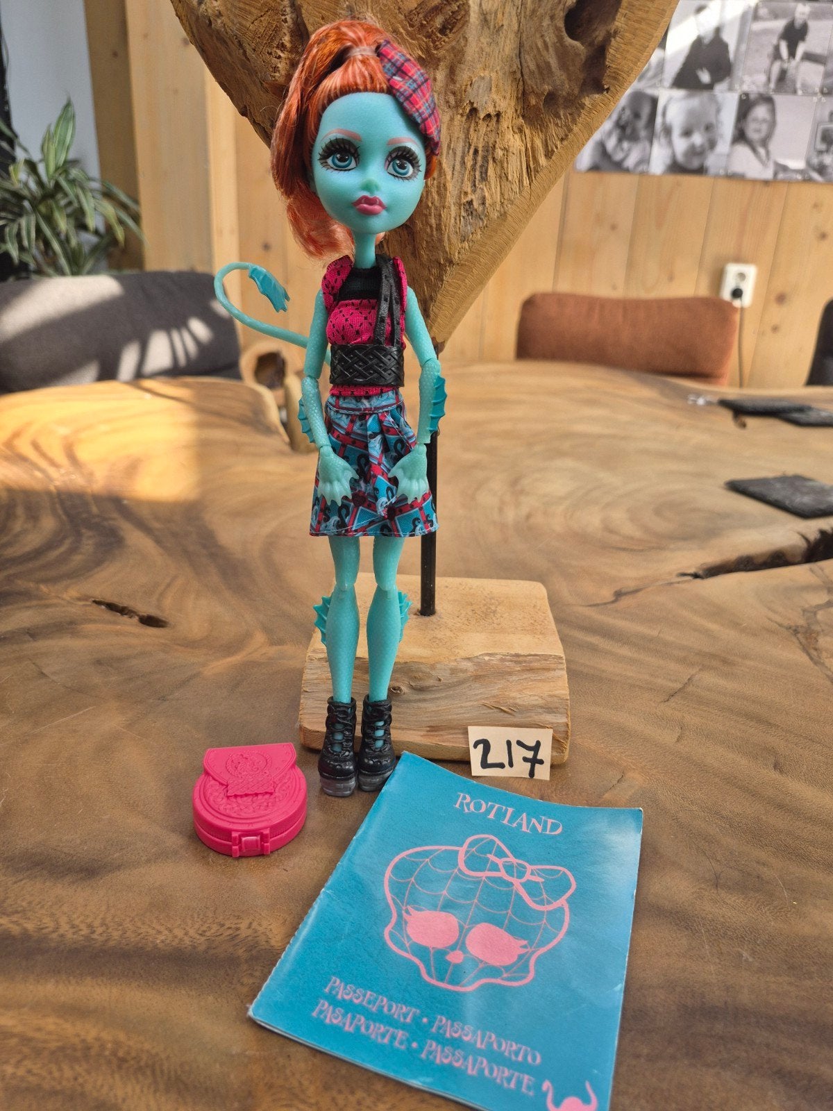 Monster High pop met accessoires, Ophalen of Verzenden, Zo goed als nieuw, Overige typen