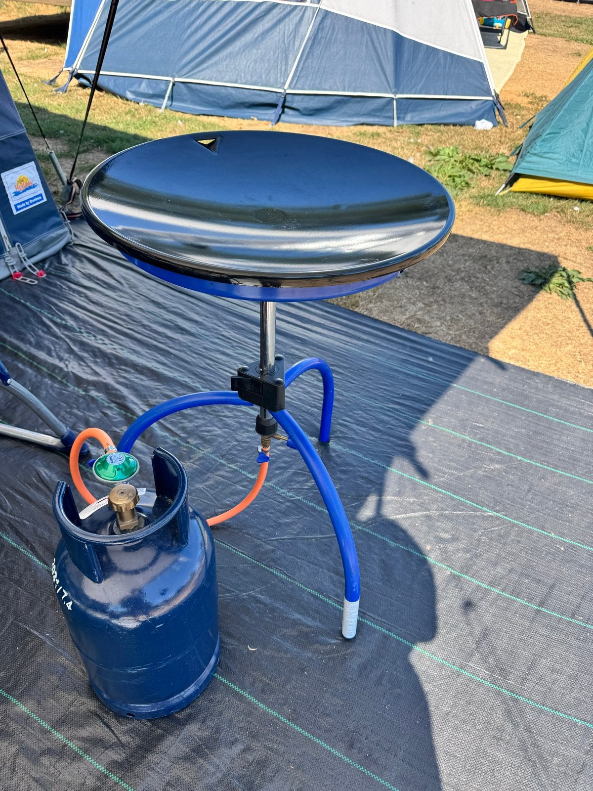 Skottelbraai inclusief volle gasfles en accessoires, Ophalen of Verzenden, Gebruikt