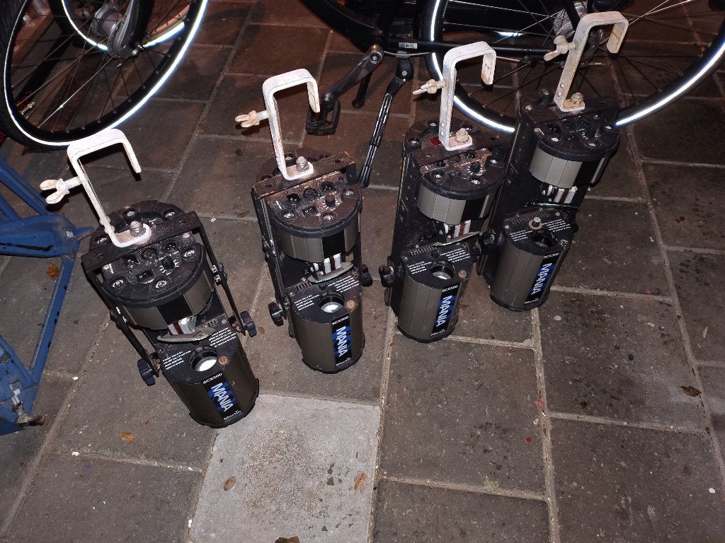 4x Martin SCX500 scanner + 2510 controller, Ophalen, Gebruikt, Licht, Geluidgestuurd