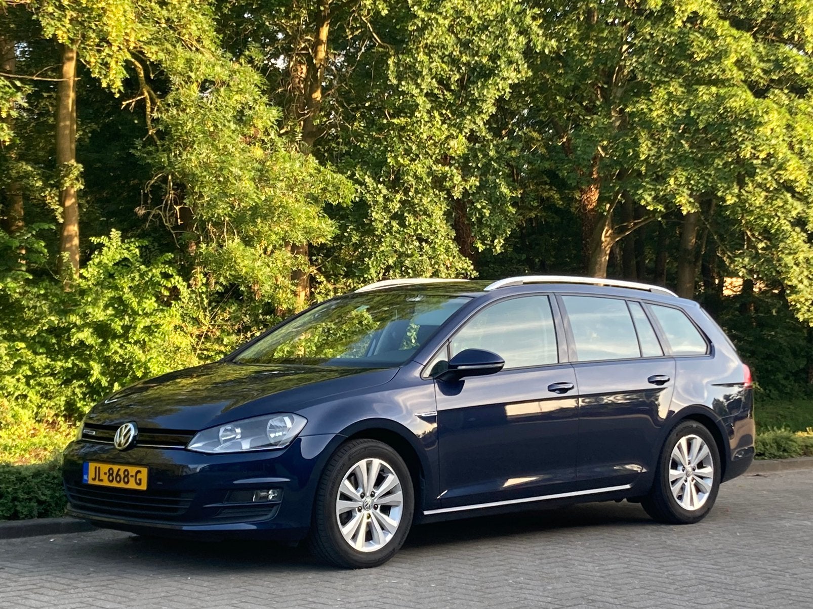 Volkswagen Golf 1.0 TSI  Dsg-7  Connected Series Bleumotion, Stof, Origineel Nederlands, 650 kg, Golf