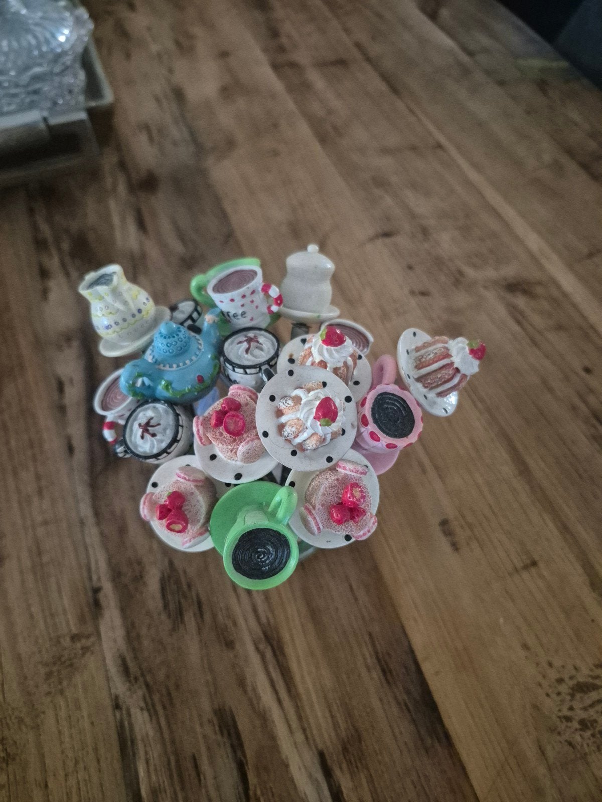Leuke dessertvorkjes en theelepeltjes met decoratie, Ophalen of Verzenden, Metaal, Meerkleurig, Overige merken
