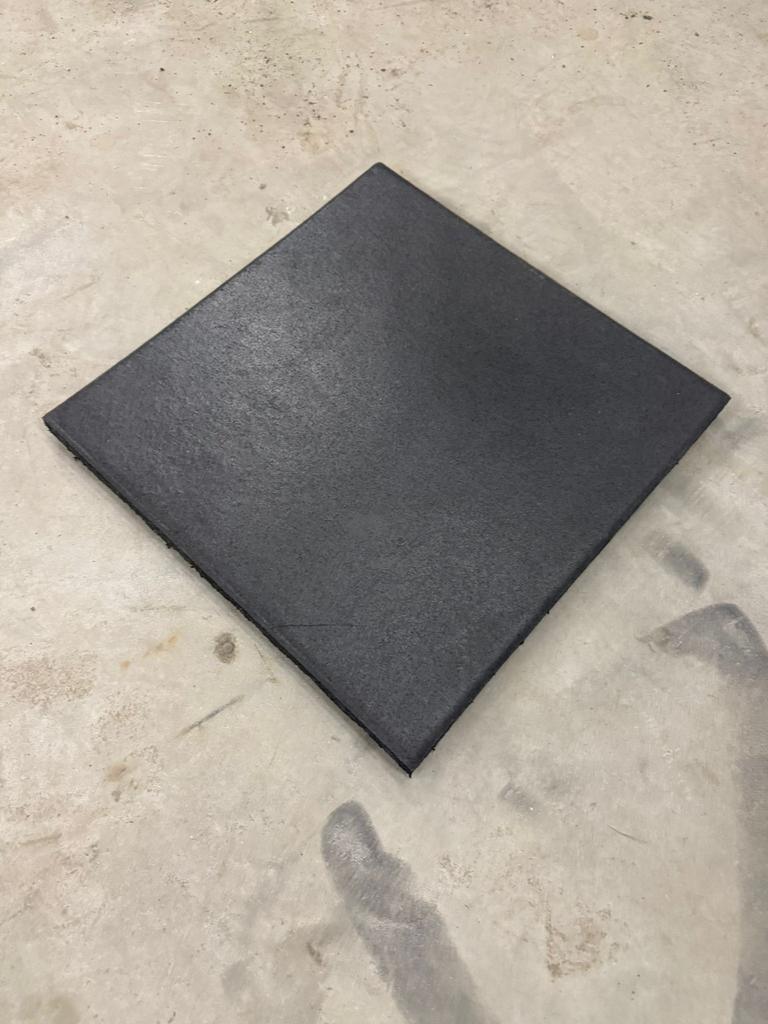 80 m 2 vol rubberen vloer tegels mat matten 50 x 50 x 3 cm, Gebruikt, Vol rubber, Ophalen, Tegels
