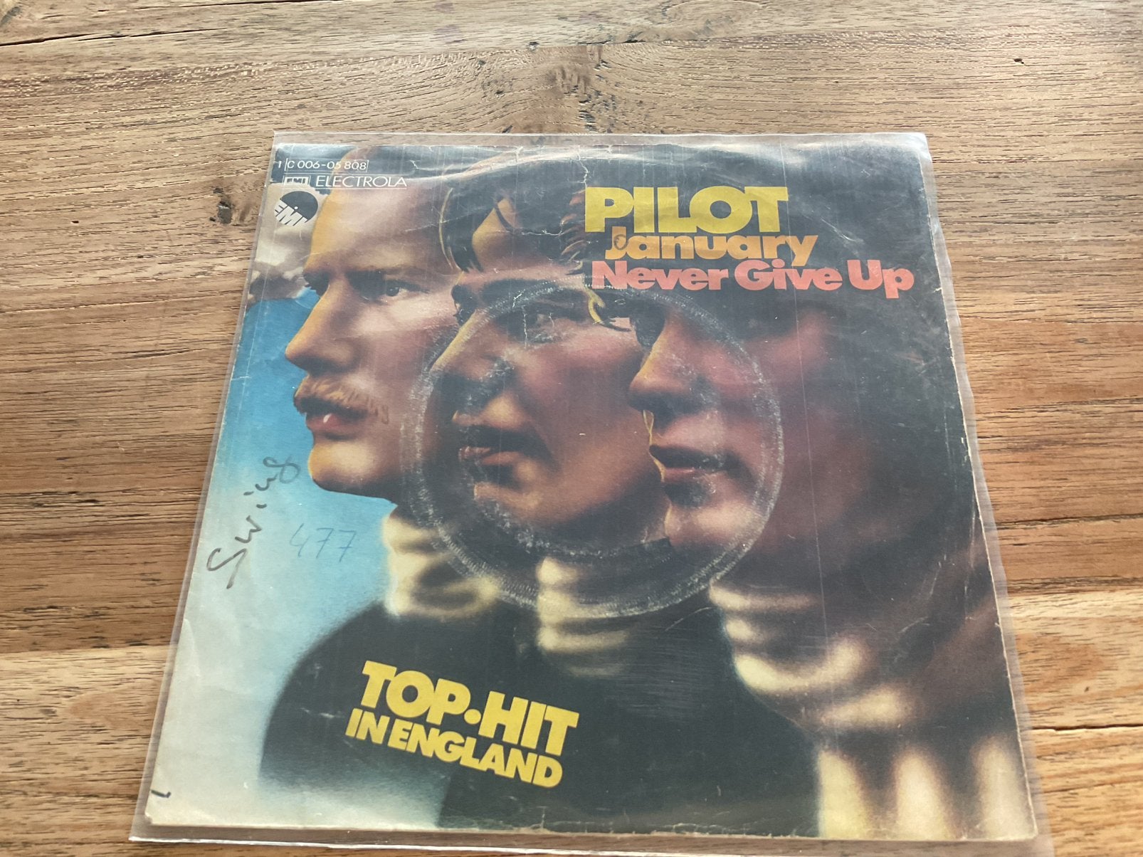 Pilot, January, Ophalen of Verzenden, 7 inch, Pop