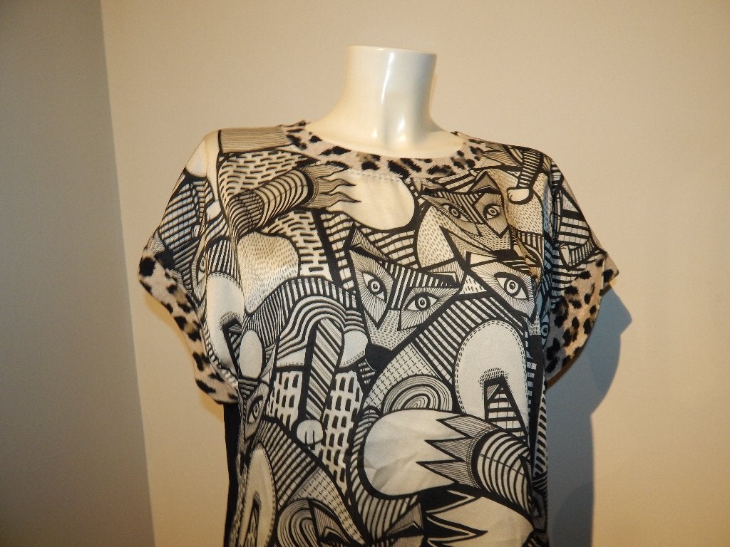 Marccain shirt vosjes print zijde achtige voorkant N5/42, Kleding | Dames, T-shirts, Maat 42/44 (L), Zo goed als nieuw, Korte mouw
