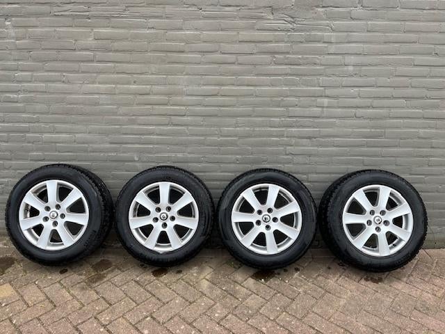 nette set borbet velgen met zgan winterbanden, Auto diversen, Overige Auto diversen, Ophalen