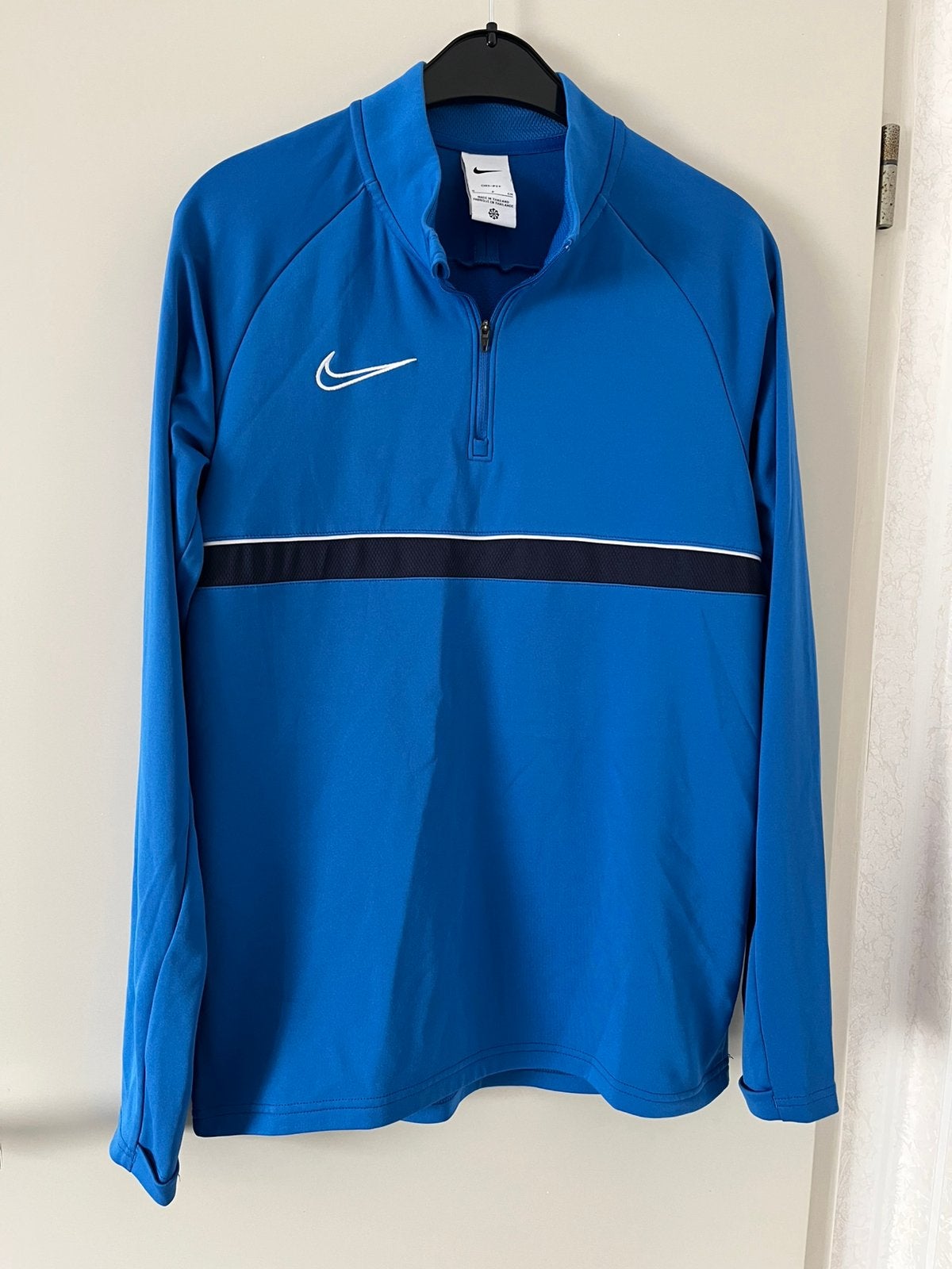 Nike sport kleding in nieuw staat. Een paar keer gedragen., Blauw, Ophalen of Verzenden, Zo goed als nieuw, Algemeen