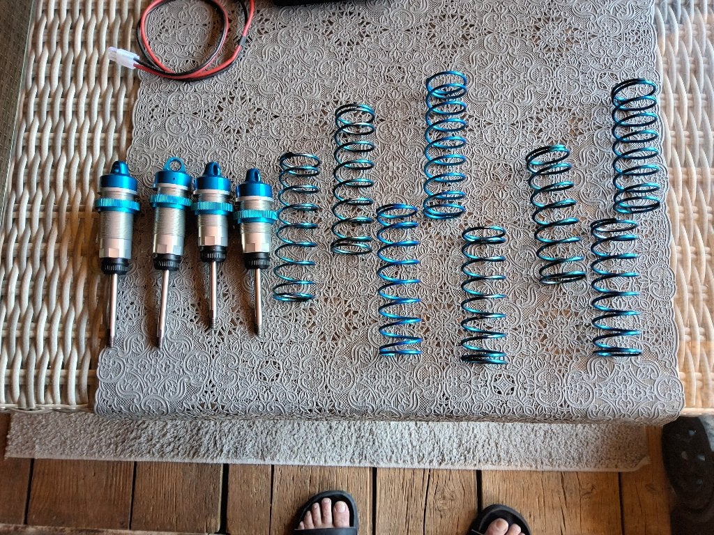 Nieuwe set schokbrekers voor de losi, Benzine, Nieuw, Ophalen of Verzenden, Onderdeel
