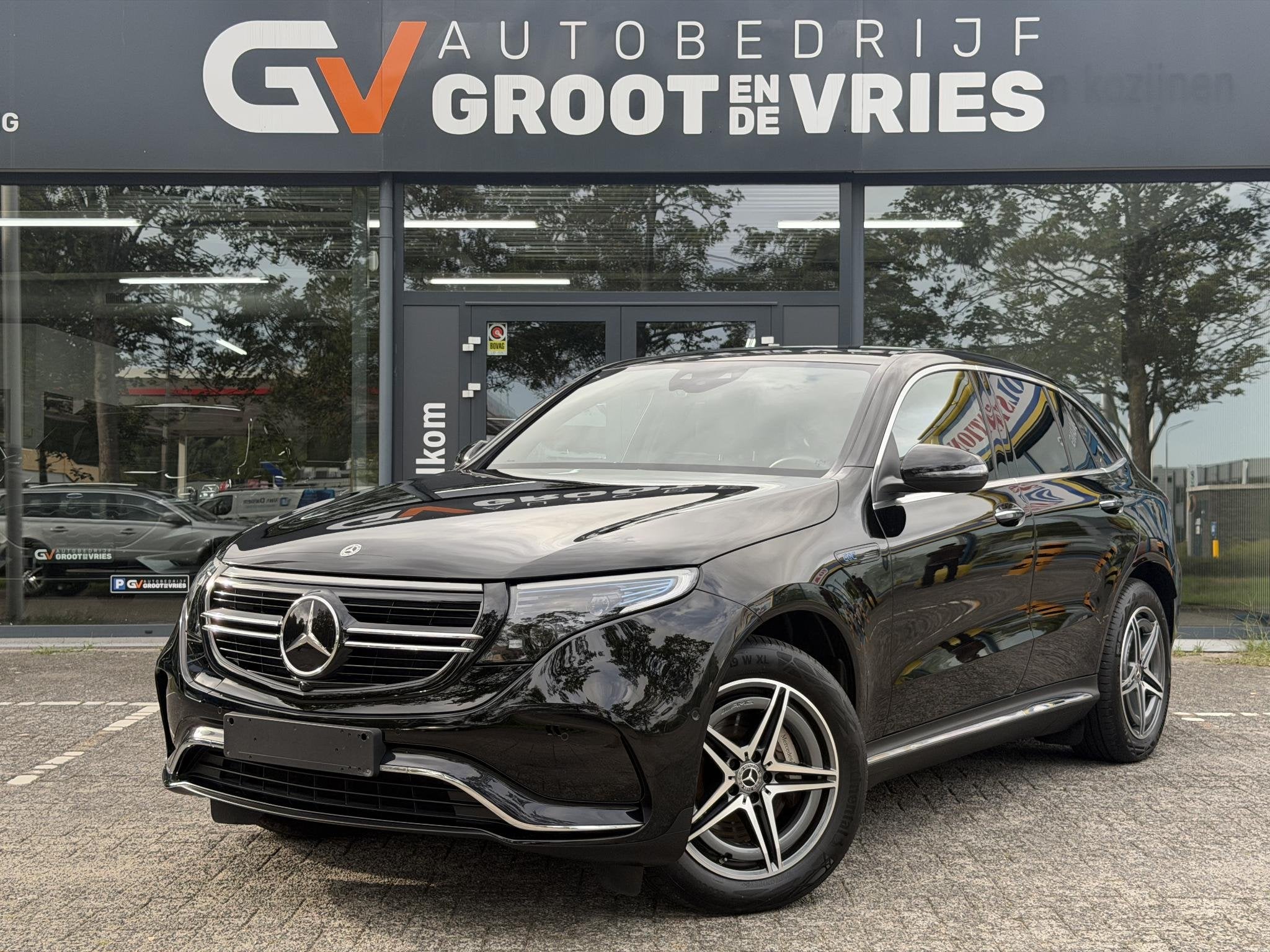 Mercedes-Benz EQC 400 4MATIC AMG Line 80 kWh|SOH 97,5%, Automaat, Stof, Gebruikt, Zwart