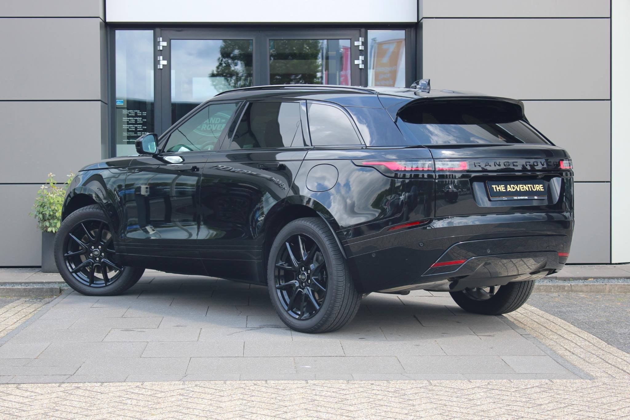 Land Rover Range Rover Velar P400e R-Dynamic SE | Pano | Col, Auto's, Gebruikt, Euro 6, 4 cilinders, Vierwielaandrijving