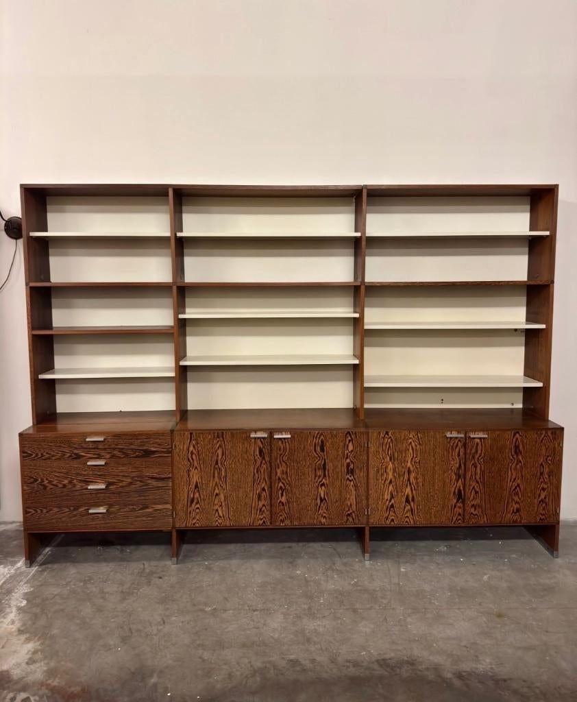 Vintage Pastoe vrijstaand made to measure wandmeubel – Wengé, Huis en Inrichting, Kasten | Wandmeubels, Ophalen, 250 tot 300 cm