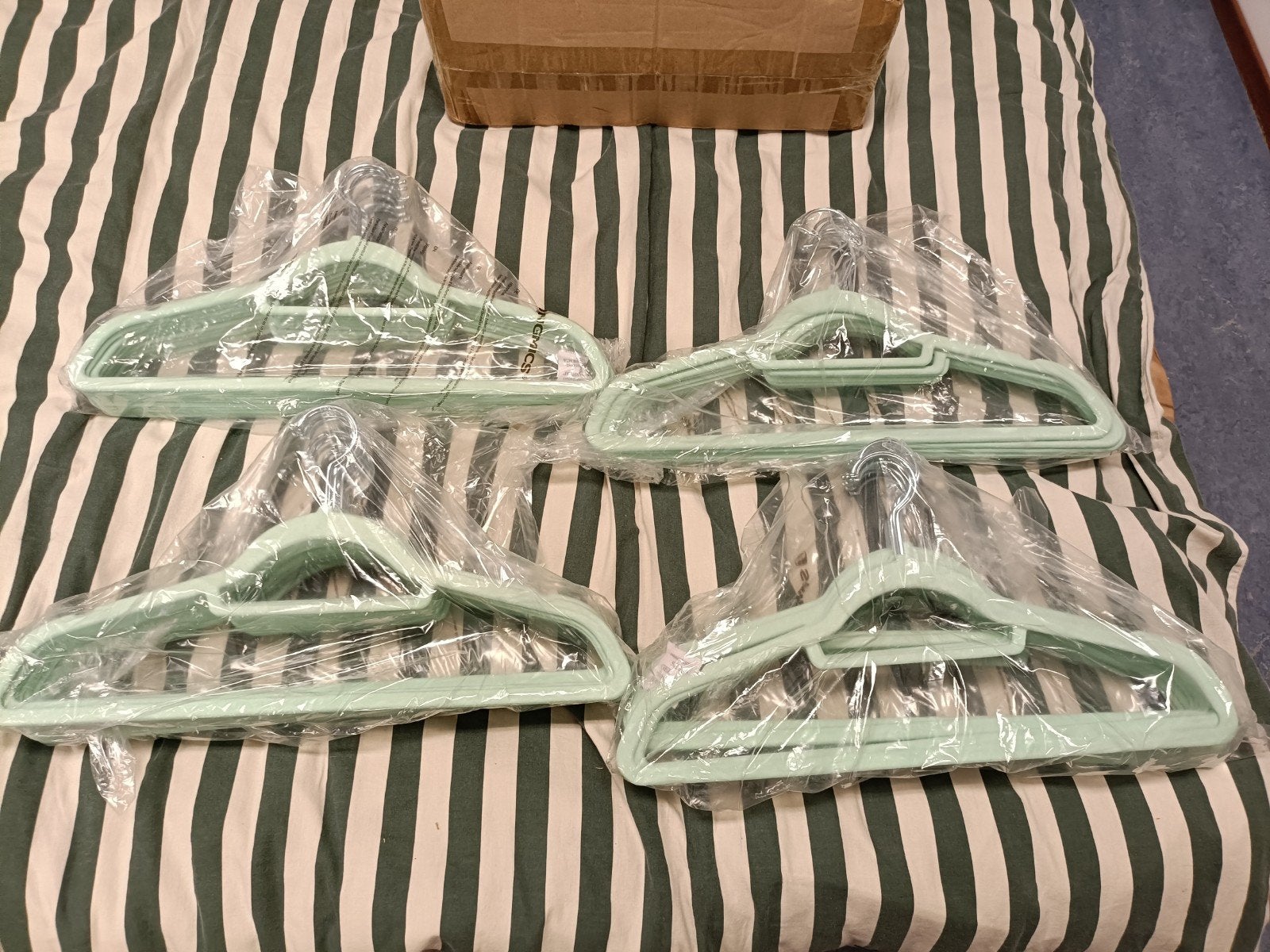 50 Aquamarijn/Blauwe Antislip Fluweel Kledinghangers, Kleding | Dames, Kledinghangers, Ophalen of Verzenden, Nieuw, Fluweel, Volwassenen
