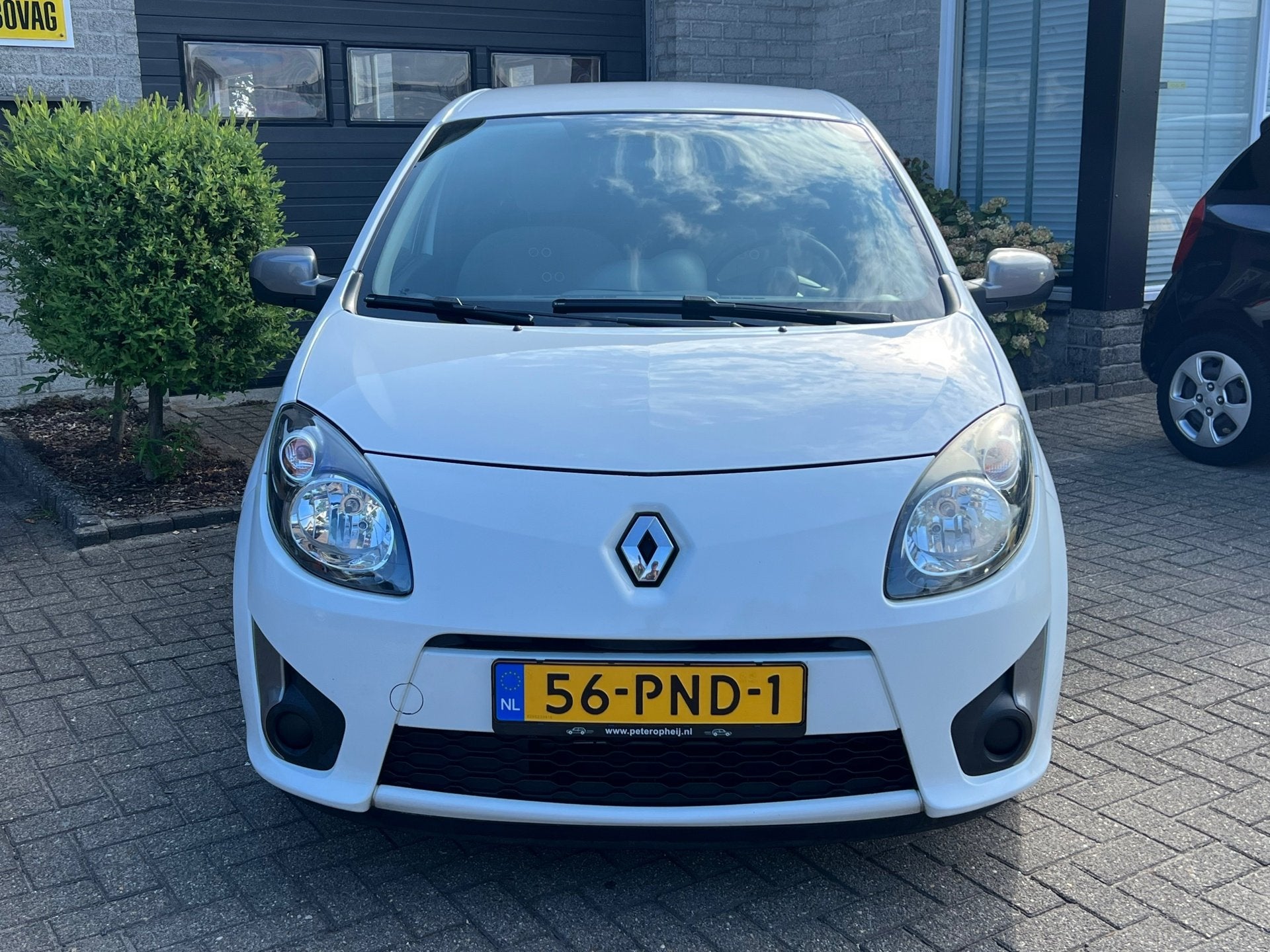 Renault Twingo 1.2-16V Collection *Airco*LM velgen*, Gebruikt, 4 cilinders, 4 stoelen, Wit