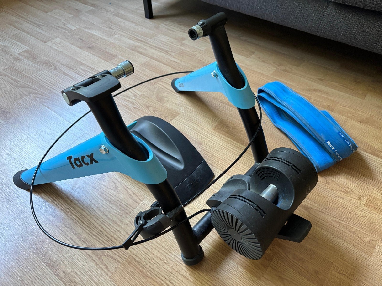 Tacx Fiets Trainer met Trainer Band - Zo goed als nieuw, Overige merken, Aluminium, Ophalen of Verzenden, Zo goed als nieuw