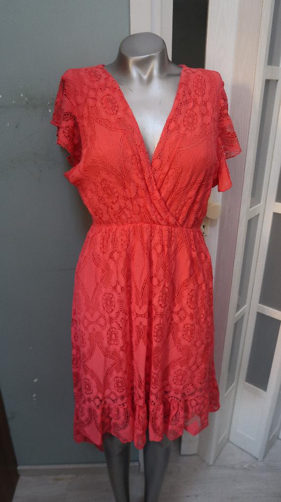 mooie zomerjurk met kant achterkant lang M, Maat 38/40 (M), Made in Italy, Ophalen of Verzenden, Zo goed als nieuw