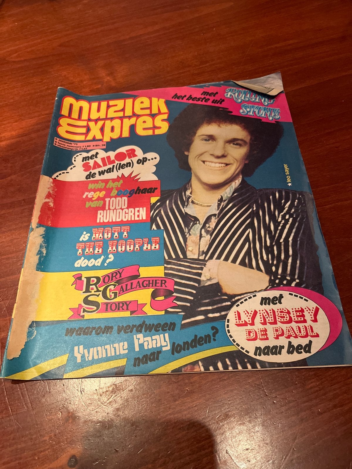 Muziek Expres Magazine - Vintage Muziekblad uit 1974, Ophalen of Verzenden, Gelezen, Muziek, Film of Tv