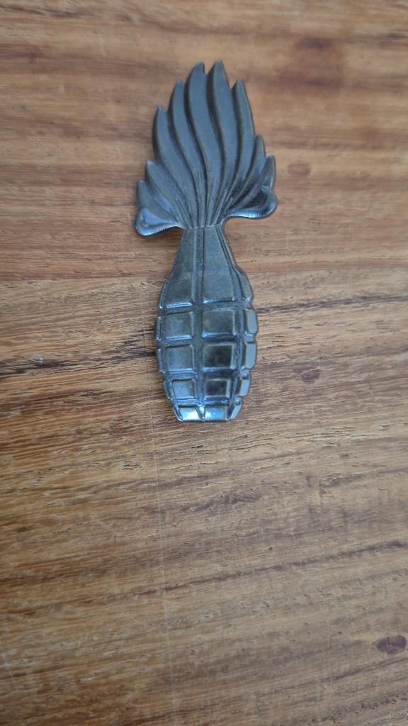 Vaardigheidsembleem  Handgranaat, Verzamelen, Verzenden, Landmacht, Nederland, Embleem of Badge