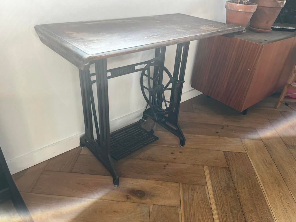 Vintage Singer Naaitafel - Decoratief Onderstel, Verzenden