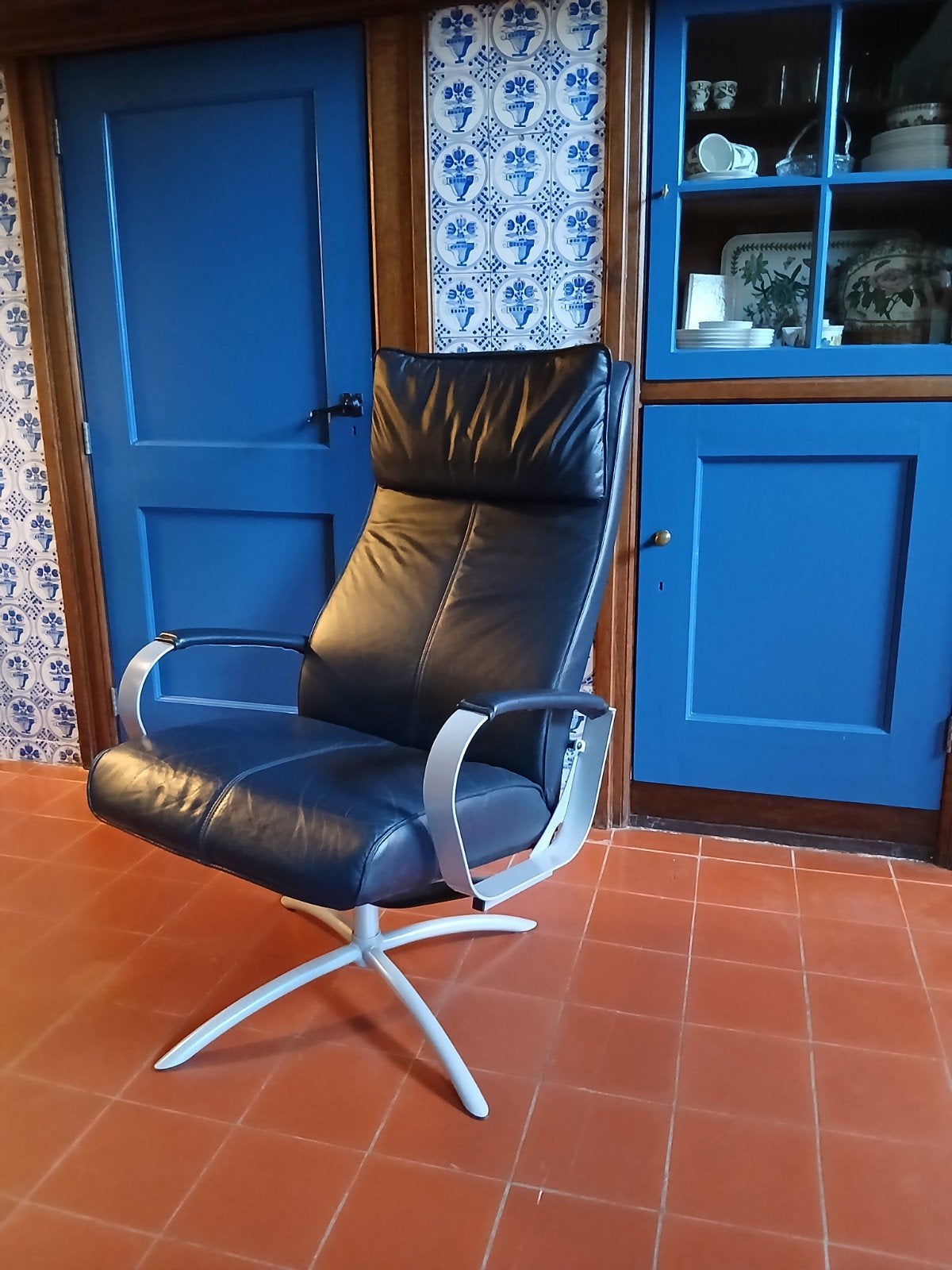 Draai fauteuil Anderssons, Ophalen, Gebruikt, 75 tot 100 cm, 50 tot 75 cm