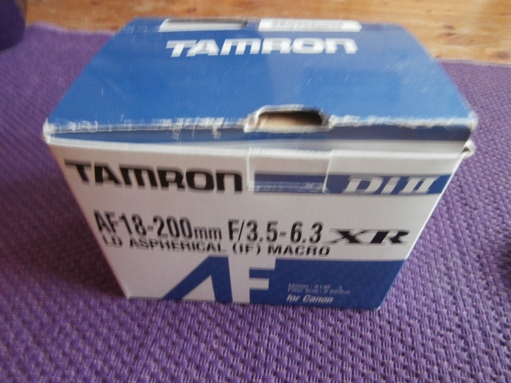 lens Tamron telelens 18-200 mm met doos canon eos 350d apart, Ophalen of Verzenden, Zo goed als nieuw, Tamron, Telelens