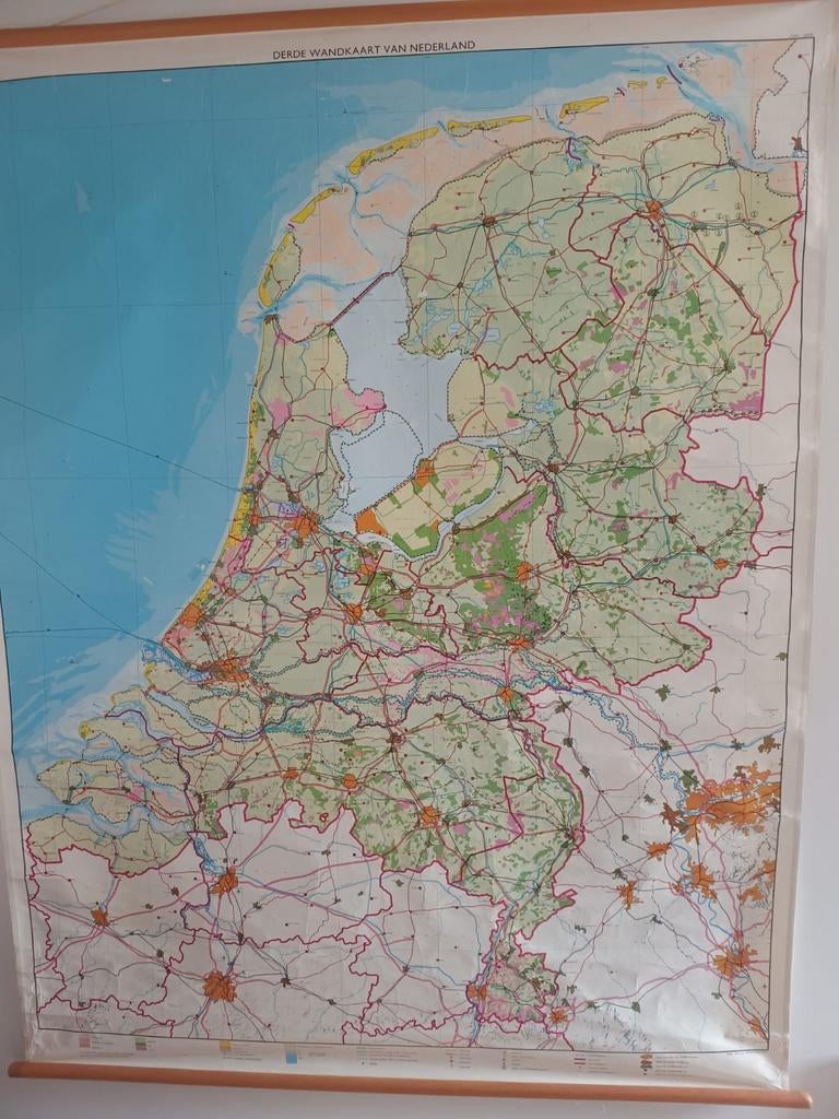 Derde Wandkaart Nederland, Ophalen, Aardrijkskunde