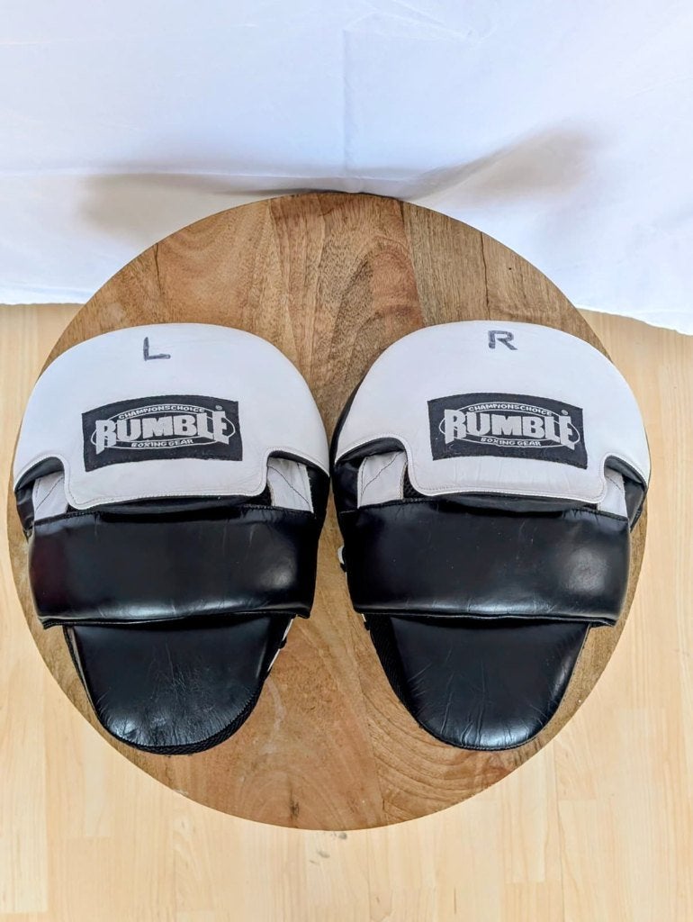 Rumble Handpads Leer Curved Special, Gebruikt, Overige, Vechtsportbescherming, Maat M