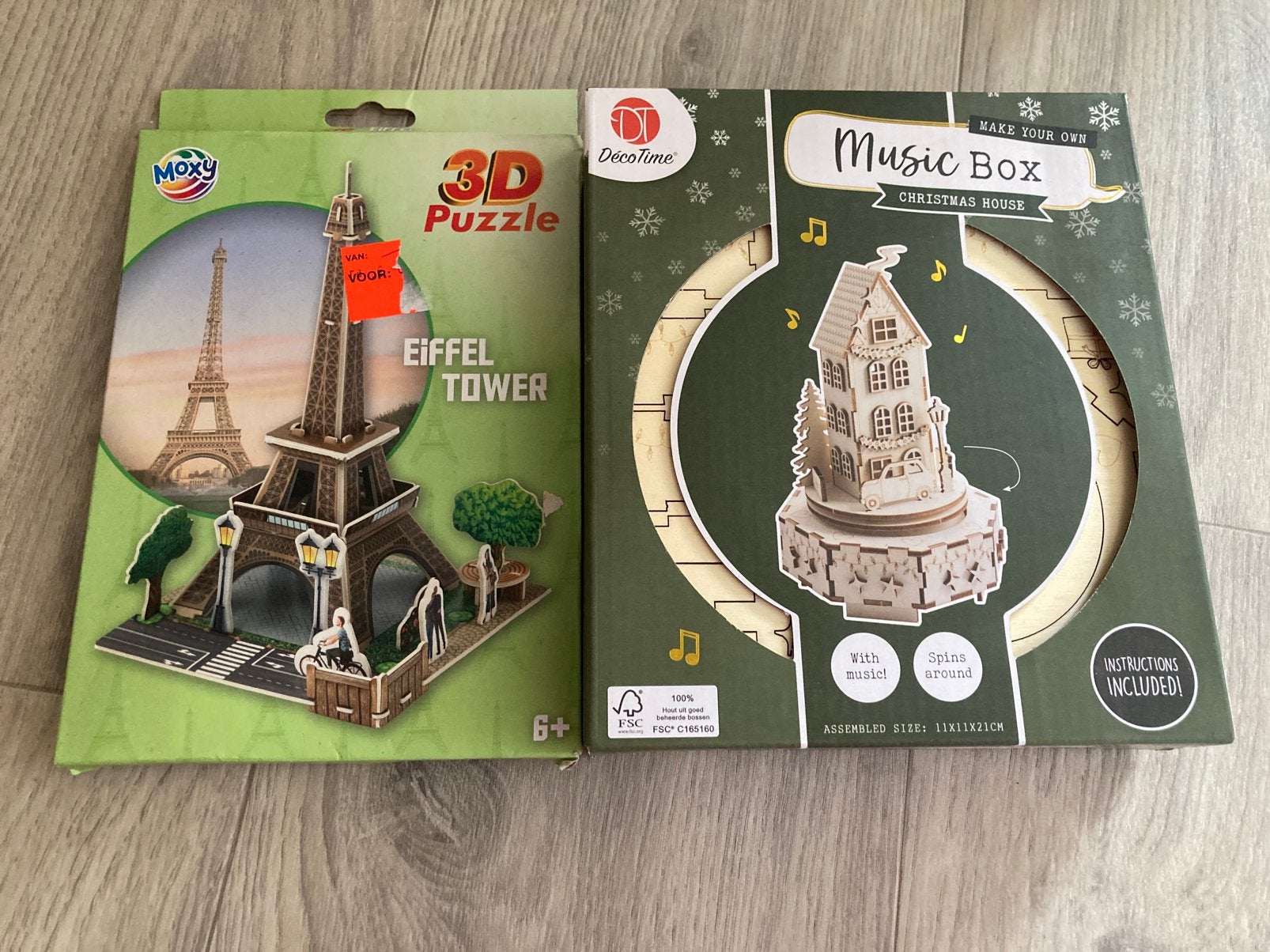 Puzzels nieuw, music box en de Eiffeltoren, in doos, 10 tot 50 stukjes, Nieuw, Ophalen of Verzenden, Van hout