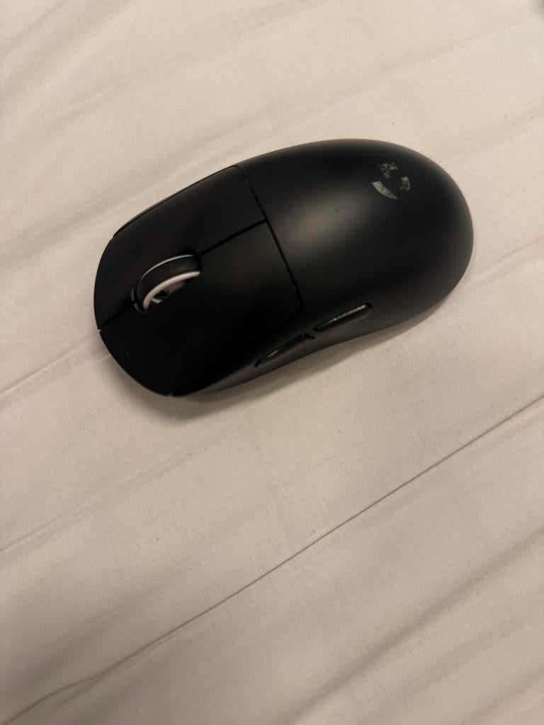 Logitech G Pro X Superlight gaming muis te koop., Ophalen, Muis, Gebruikt, Gaming muis
