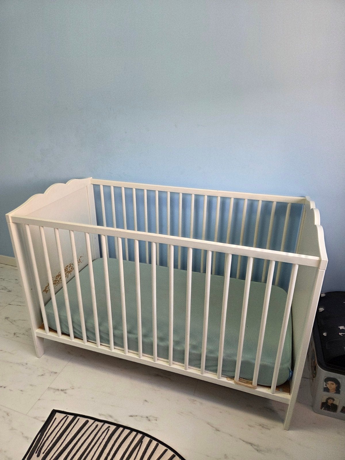 IKEA Ledikant 60x120 cm met 2 matrassen, Gebruikt, Ophalen of Verzenden, Minder dan 140 cm, Matras