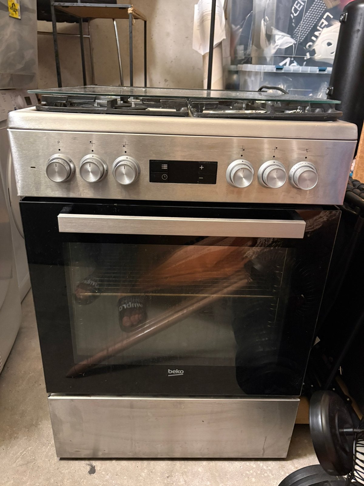 Beko Gasfornuis hele goede staat, Ophalen, 4 kookzones, Zo goed als nieuw, Gas