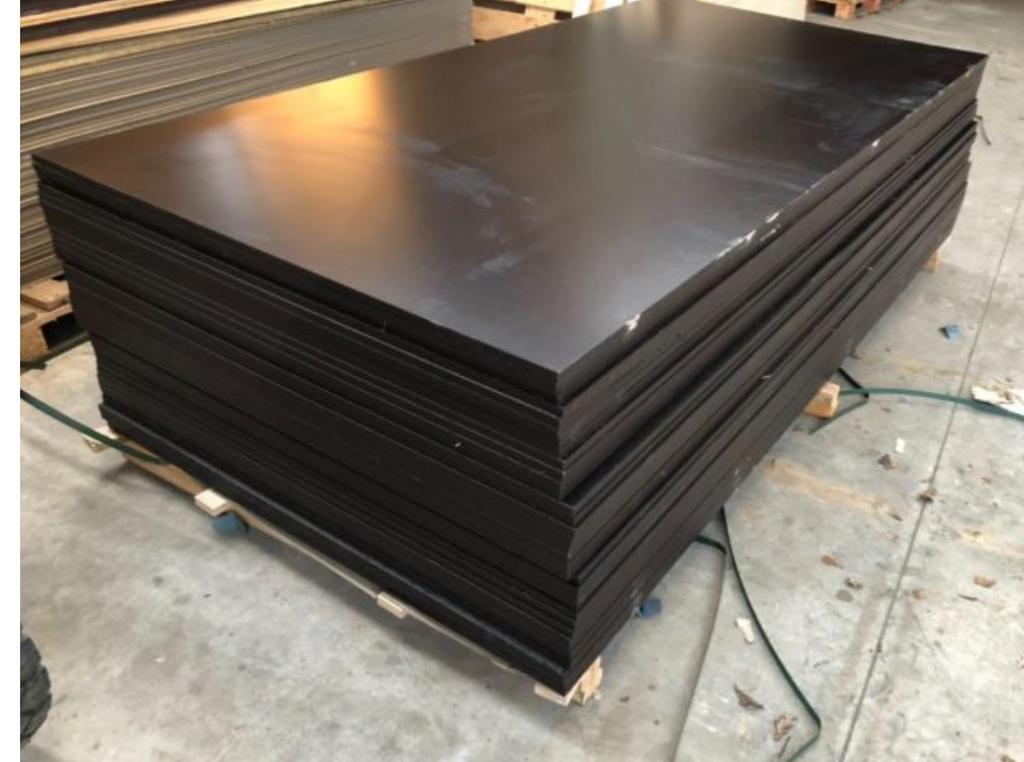 Hoge kwaliteit 15mm berken betonplex 244x122cm, Doe-het-zelf en Verbouw, Ophalen, Zo goed als nieuw, Betonplex